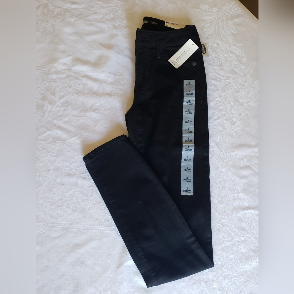 Old Navy Black Rockstar Super Skinny Jeans Size 2